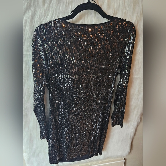 Michael Kors High Society Rushed Sequin Dress - Picture 4 of 7